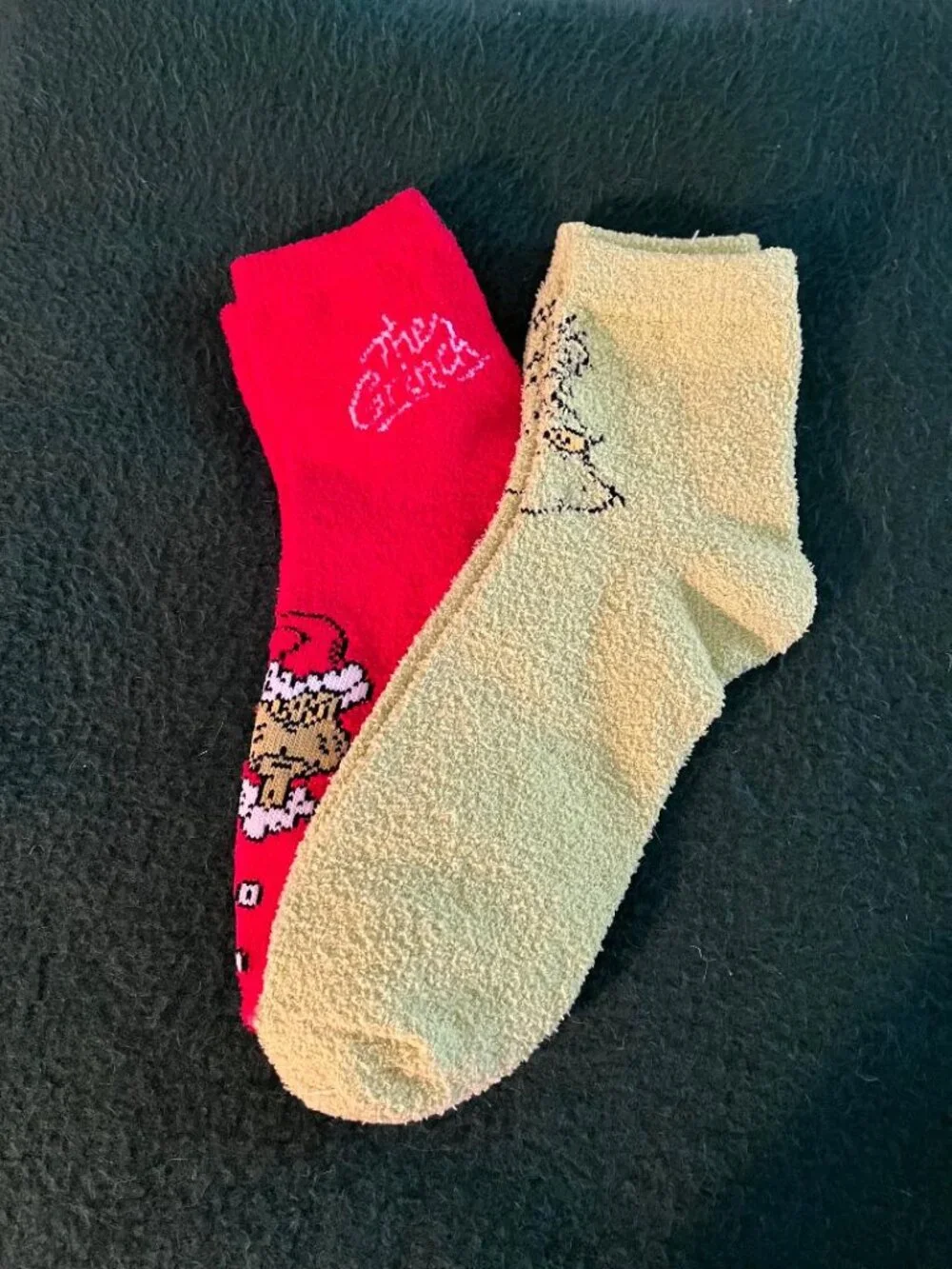 Dr. Seuss The Grinch Socks 2 pr